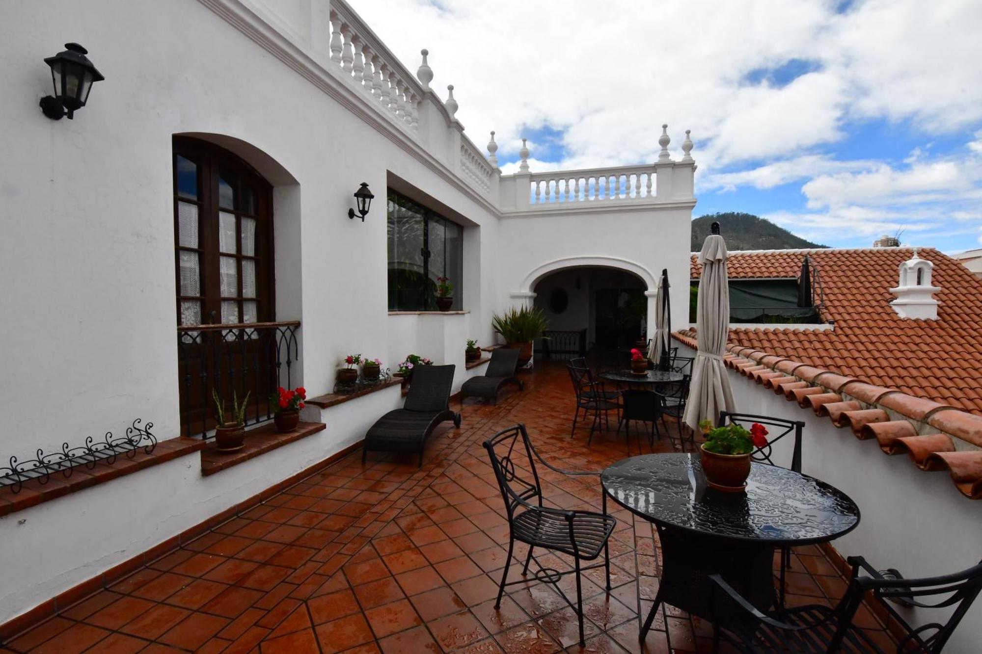 Parador Santa Maria La Real Sucre Buitenkant foto