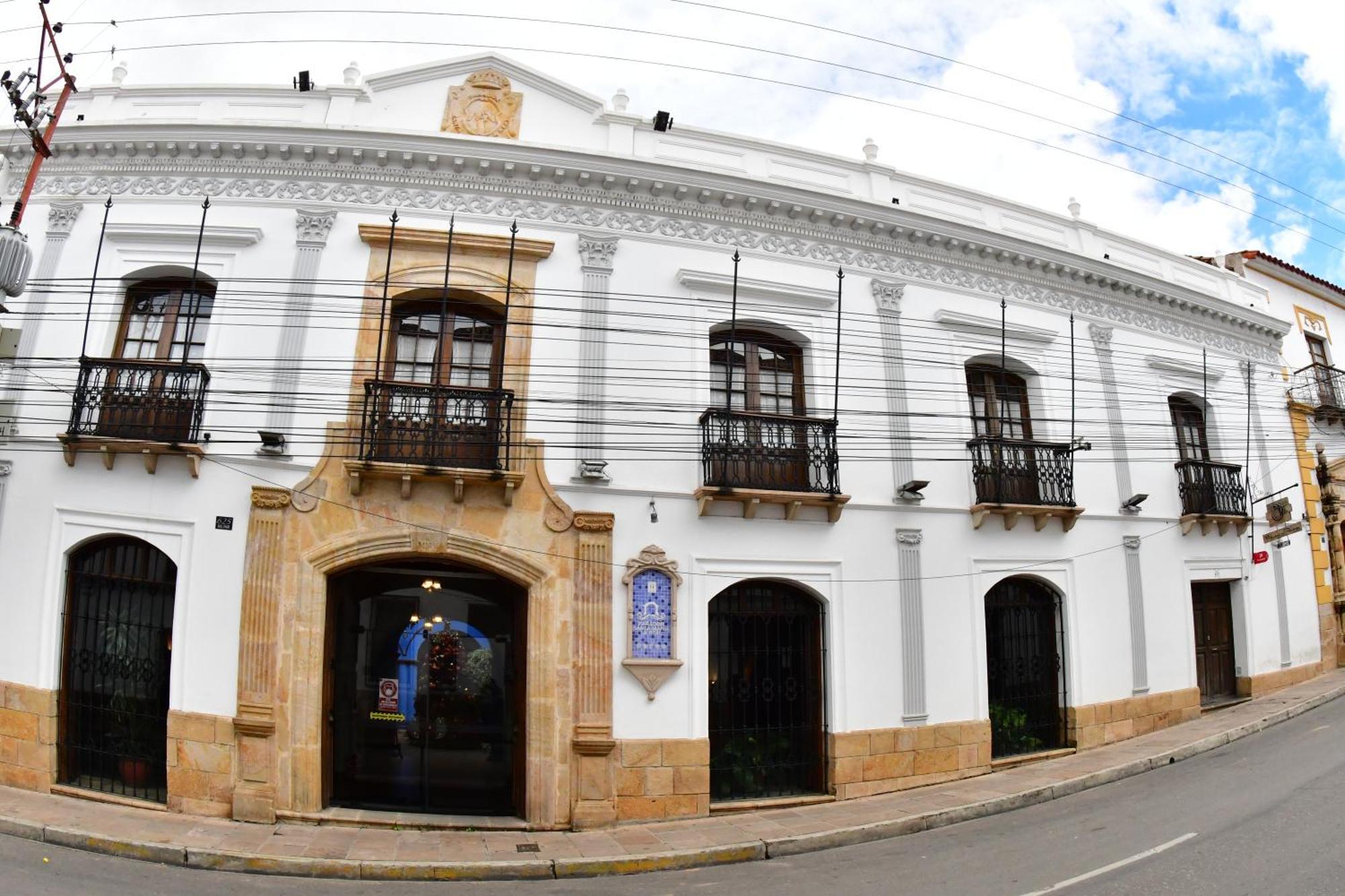 Parador Santa Maria La Real Sucre Buitenkant foto